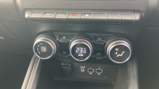 Renault Clio 1.0 TCe 90 Iconic Edition 5dr Petrol Hatchback